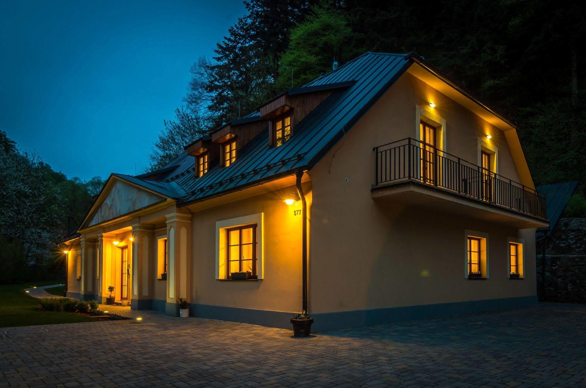 Apartmany Weissov Dom Banská Štiavnica エクステリア 写真