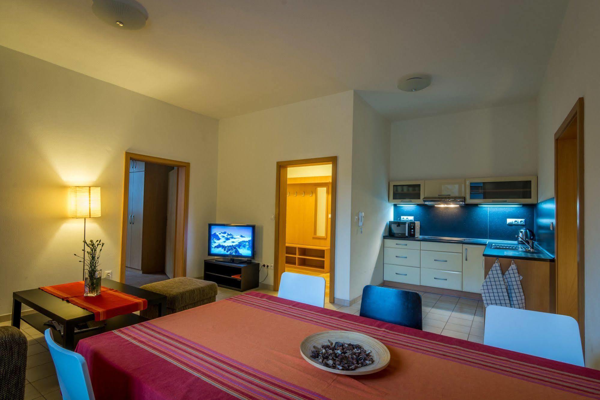 Apartmany Weissov Dom Banská Štiavnica エクステリア 写真